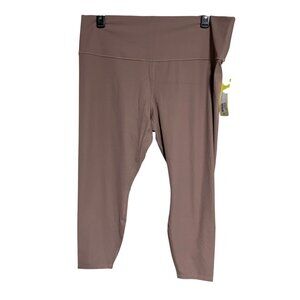 All In Motion Womens Everyday Soft High-Rise 7/8 Length Leggings Light Brown Siz